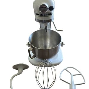 KitchenAid Classic 4.5 Quart Lift Stand Mixer White K45SSWH